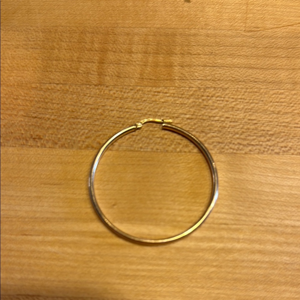 Bony Levy 14k Gold single Hoop Earring